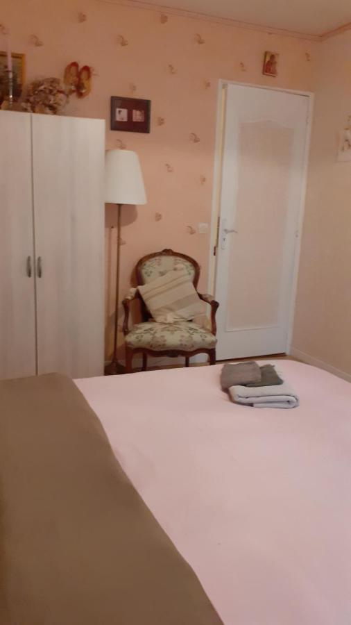 Chambre D'Hote "Chambre Dans Une Maison Pleine De Vie" Paris Bagian luar foto