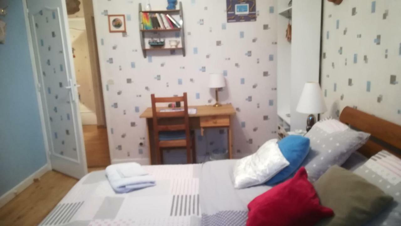 Chambre D'Hote "Chambre Dans Une Maison Pleine De Vie" Paris Bagian luar foto